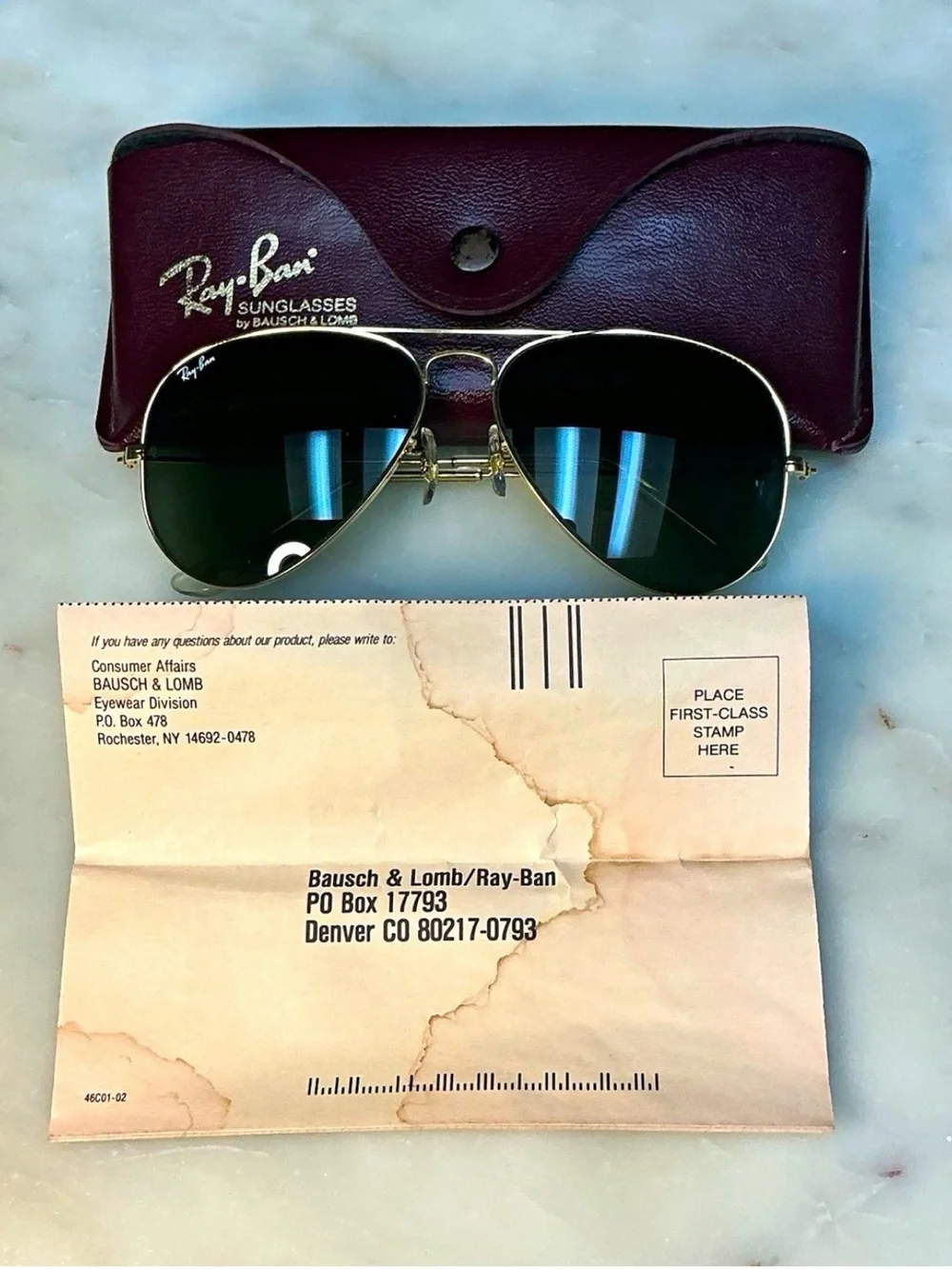 Ray-Ban Men Aviator Sunglasses Gold Metal Frame Green Tinted Glass Lens w/ Case